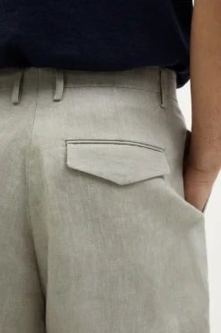 Bermuda in Twill di Lino