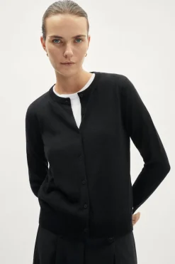 Cardigan Girocollo in Lana Ultrasoft