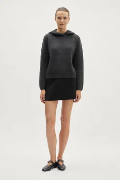 Maglia con Cappuccio a Coste in Lana Cardata