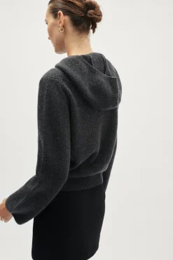 Maglia con Cappuccio a Coste in Lana Cardata