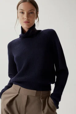 Maglia Crop con collo alto in Lana Merino