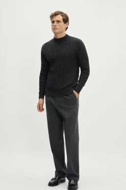 Maglia Mock-Neck a Coste in Lana Ultrasoft