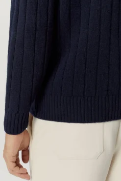 Maglia Vintage con Scollo a V in Lana Cardata