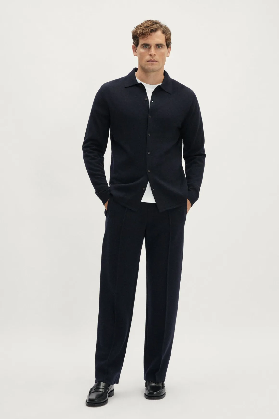 Pantaloni in Maglia a Taglio Dritto in Lana Merino