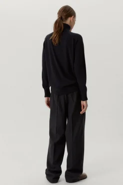 Roll-Neck Oversize in Lana Ultrasoft
