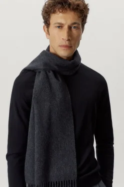 Sciarpa in cashmere rigenerato