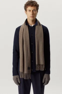 Sciarpa in cashmere rigenerato