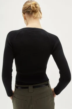 Top a Coste con Scollo Speciale in Cotone Organico