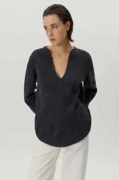 V-neck Over in Lana Cardata