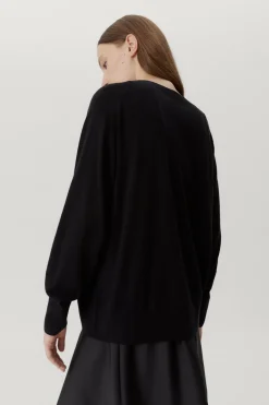 V-neck Oversize in Lana Ultrasoft